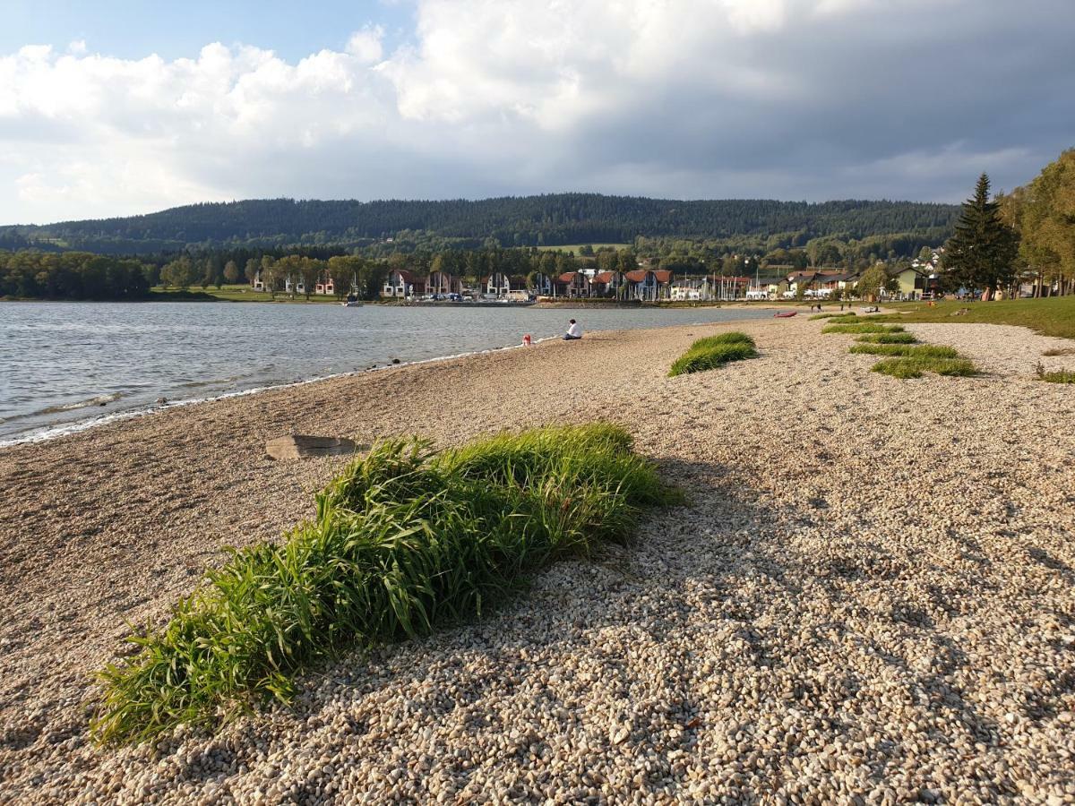 Lipno Nad Vltavou - Apartman 23 - Wifi, Parking, Netflix Luaran gambar