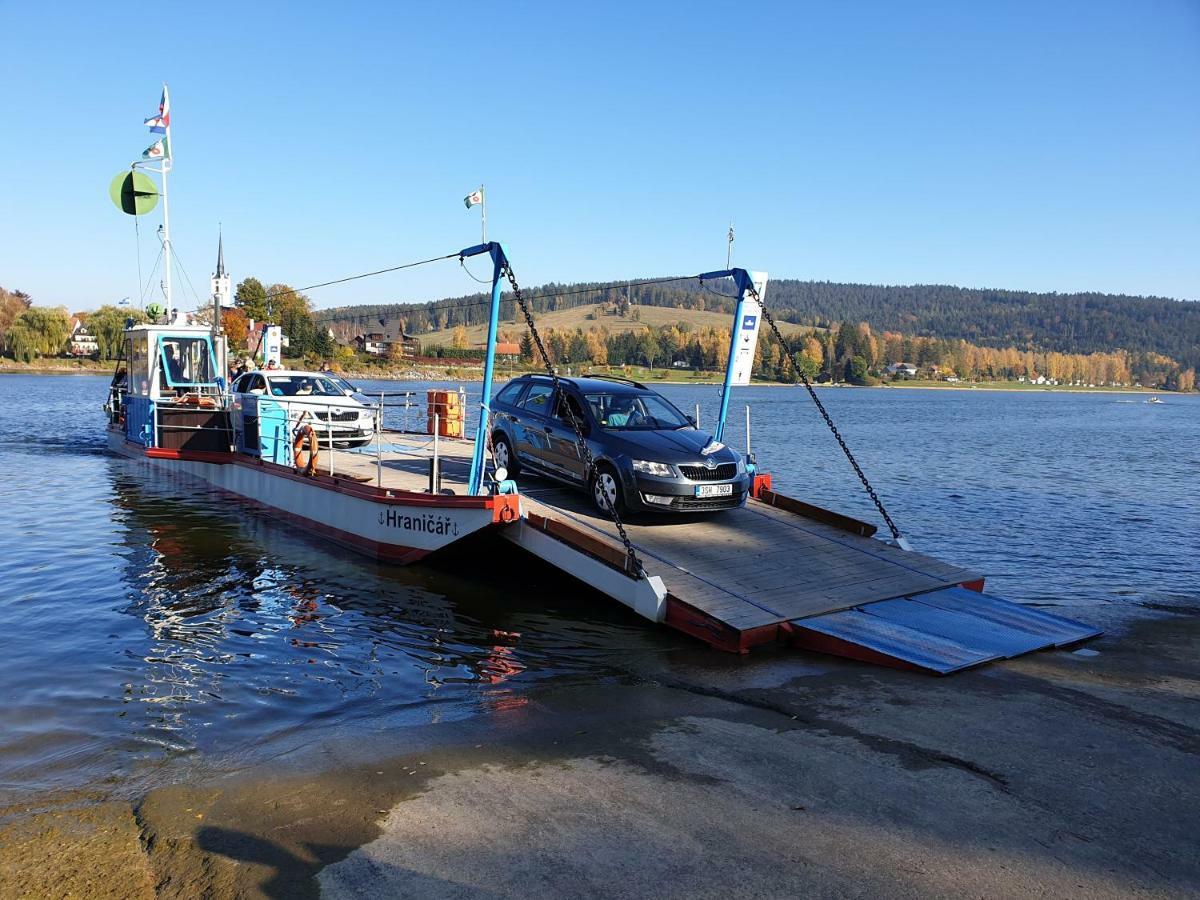 Lipno Nad Vltavou - Apartman 23 - Wifi, Parking, Netflix Luaran gambar